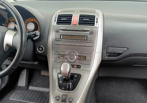 Toyota Auris cena 18999 przebieg: 207257, rok produkcji 2007 z Poznań małe 466